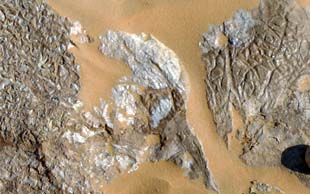 Sedimentablagerungen in der tunesischen Sahara, Grand Erg Oriental, Tunesien