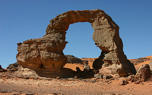 Felsbogen von Intehak, Tadrart, Algerien